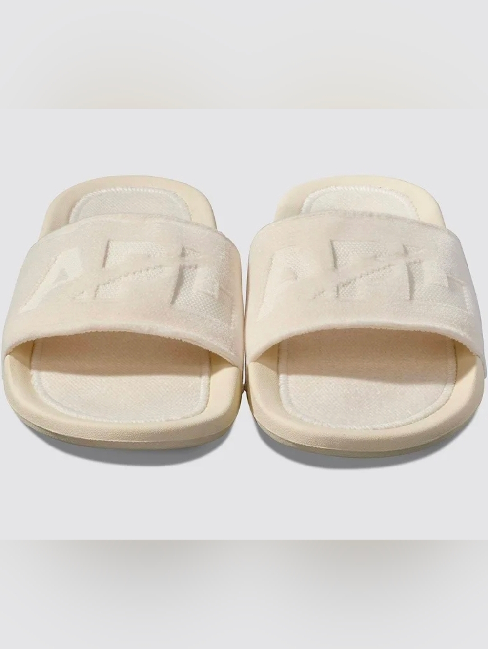 NWT APL Techloom Velvet Slide Color Pristine